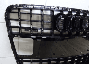 Grill atrapa audi Q7 s-line lift 4L0853651H 3