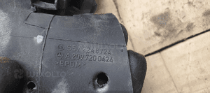 Listwa zgarniająca drzwi szyby prawy przód przednia prawa Mercedes W 209 A2097200424 5