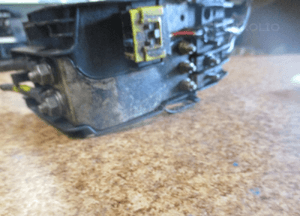 BEZPIECZNIK AKUMULATORA KLEMA 308 9660222380 3