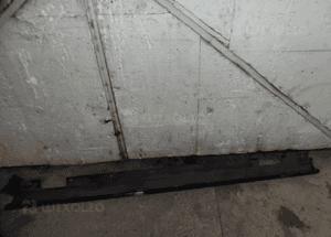 Mercedes W204 sedan nakładka na próg prawa k.l C040 4