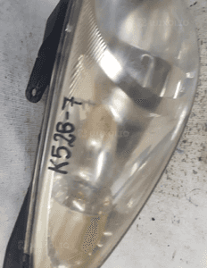 Lampa przednia prawa przód prawo hyundai I20 5