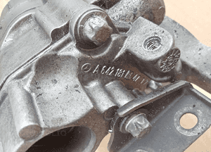 pompa oleju mercedes ml 3.0 cdi a6421810647 2