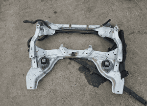 BMW E90 E91 KOLYSKA SANKI WOZEK PRZOD 2