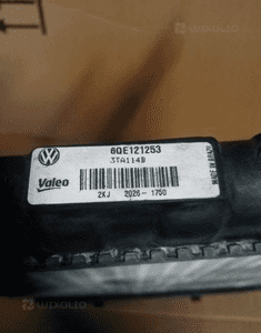 chłodnica wody VW Fox 6QE121253 3