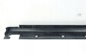Nakładka listwa progowa prawa mercedes gl X166 A1666900640 6