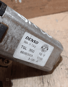 Fiat Stilo silniczek wycieraczki   M0140 2