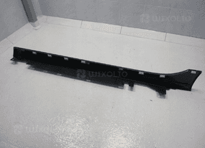 Bmw M1 F40 m pakiet listwa nakładka progowa prawa 7