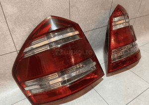 Mercedes gl X164 przedlift lampa prawy tył oryg. 9