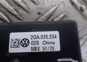 Volkswagen t-roc gsm antena 2GA035534 radom 3