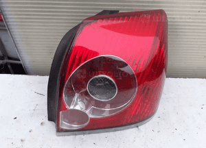 Lampa tył tylna prawa toyota avensis T25 sedan lift oryginał wysyłka! 1