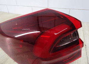Ford focus MK4 lift kombi lampa lewa tył NX7B-13405-HC 2