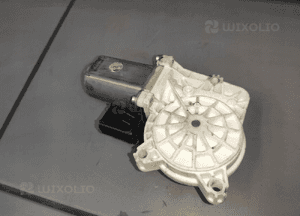 DODGE NITRO 2.8 CRD SILNICZEK SZYBY LEWY PRZÓD PRZEDNI ORYGINAŁ BDB 6