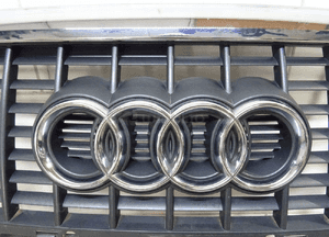Grill atrapa audi A6 C6 s-line 4F0853651L 7