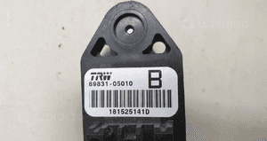 Toyota avensis T25CZUJNIK uderzenia 89831-05010B 3
