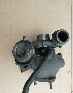 Volvo S60 V70 S80 2.4 D D5 S 60 turbosprezarka turbina 8653146 5