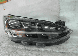 Ford focus MK4 full led bdb lampa przednia prawa 1