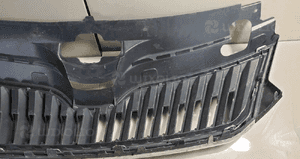 Skoda rapid atrapa gril zderzaka przód 5JA853668 4