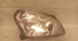 Przod przednia lampa prawa nissan qashqai J10 3