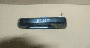 Klamka zewnetrzna prawy tyl jeep commander czarna