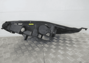Lampa przednia przód prawa ford fiesta MK7 lift czarna 2012- 16