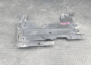 Oslona 8K0825216F Podwozia Przeciwblotna Podloga Podlogi Spod Wyciszenie Audi A4 B8 A5 8T 2