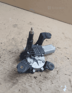 SILNICZEK WYCIERACZKI TYLNEJ OPEL ASTRA J nr 13256917 5