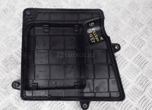 POKRYWA BEZPIECZNIKÓW MASTER III 2.3 DCI 243128538R 2
