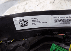 Volvo XC40 r-design kierownica skóra multifunkcja 32288649 7
