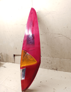 Lampa prawy tył tylna prawa Fiat Punto II 2 46794077 2