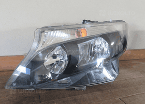 Lampa przednia przód lewa prawa mercedes vito W447 2014-2019 rok czarna 1