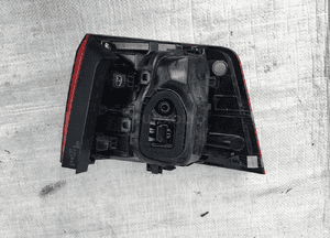 SEAT ALHAMBRA 2 LIFT LAMPA TYLNA LED LEWA 15- 2