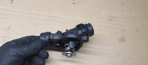 Obudowa termostatu termostat BMW 3 E90 3.0D 162837 900837 3
