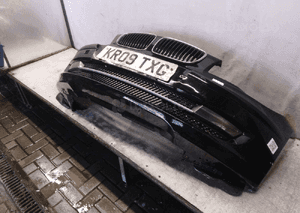 Zderzak przód przedni bmw E87 seria 1 lift fl schwarz 2 ii czarny halogeny 3