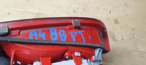 Lampa prawy tył tylna prawa w klapę Audi A4 B8 Kombi 8
