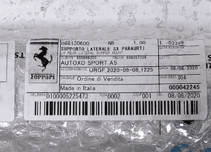 Ferrari 812 superfast ślizg mocowanie zderzaka tył tylny prawy lewy komplet oryginał 13