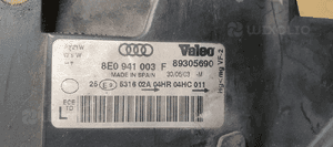 Lampa lewy przód przednia lewa Audi A4 B6 8E0941003F 9