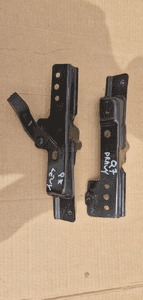 Uchwyt prawy lewy mocowanie filtra powietrza audi Q7 4L 4L0805698 4L0805697 1