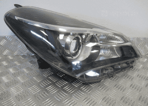 LAMPA PRZÓD PRZEDNIA PRAWA TOYOTA YARIS III 3 LIFT soczewka 2014-2017 rok 5