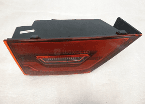Jaguar e pace X540 lampa tył lewa w klapę bagażnik 2