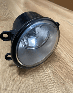 Halogen lewy toyota yaris ii 2 auris i 1 2005- 2
