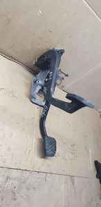 Pedały pedał hamulca sprzęgła BMW 3 E46 1163870 2229128 2