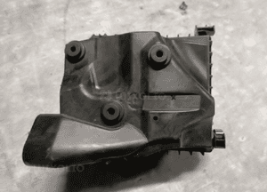 Toyota verso avensis T27 T28 15R- 1.6D4D obudowa filtra powietrza 3465454 2