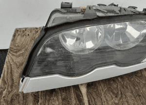 Bmw E46 sedan lampa przód lewa + listwa 2