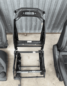 Mercedes E 207 C 204 coupé fotel lewy stelaż fotela siedzisko  oparcie mechanizm 3