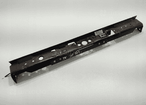 Pas górny belka wzmocnienie przód przednie land rover defender TD5 1999-06 2