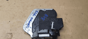 Zamek prawy tył tylny prawy 8 PIN Toyota Avensis T25 3