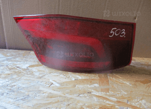 Lampa lewa tył tylna w błotnik audi A3 8V 8V3945095B 1