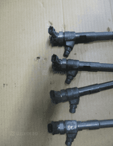 Wtrysk wtryskiwacz renault 1.5 dci 0445110652 2