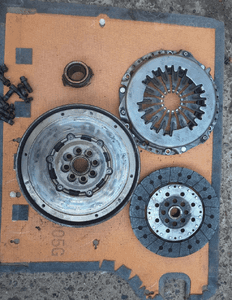 Mazda 6 MPV  2.0 citd RF5C 02-06 Kompletne Sprzeło koło dwumasowe dwumasowe 1
