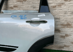 DRZWI MINI F54 A62 2